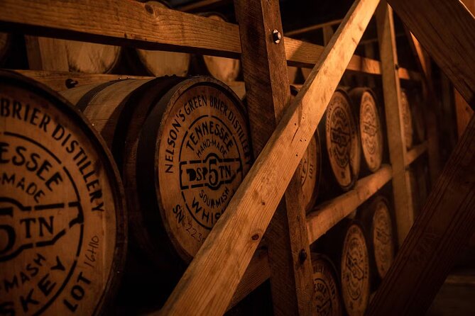 Nelson's Green Brier Distillery Guided Tour with Tastings - The gift shop, bar, and food options