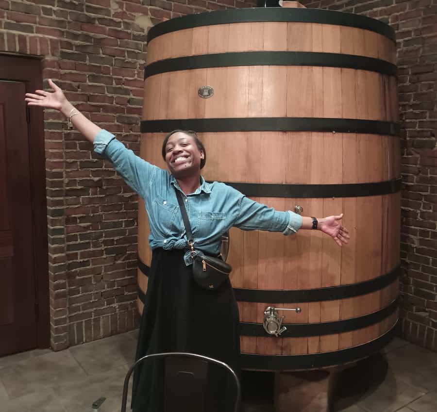 NON BUS Old Mission Wine And Distillery Sunset Tour - 4 STOP - Group size, comfort, and practical limits