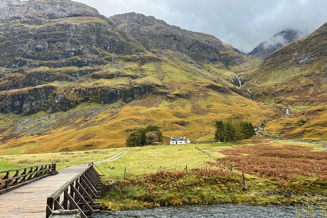 Oban, Whisky, Glencoe, Highlands, Loch Lomond Private Tour - Passing Stirling and the Wallace Monument