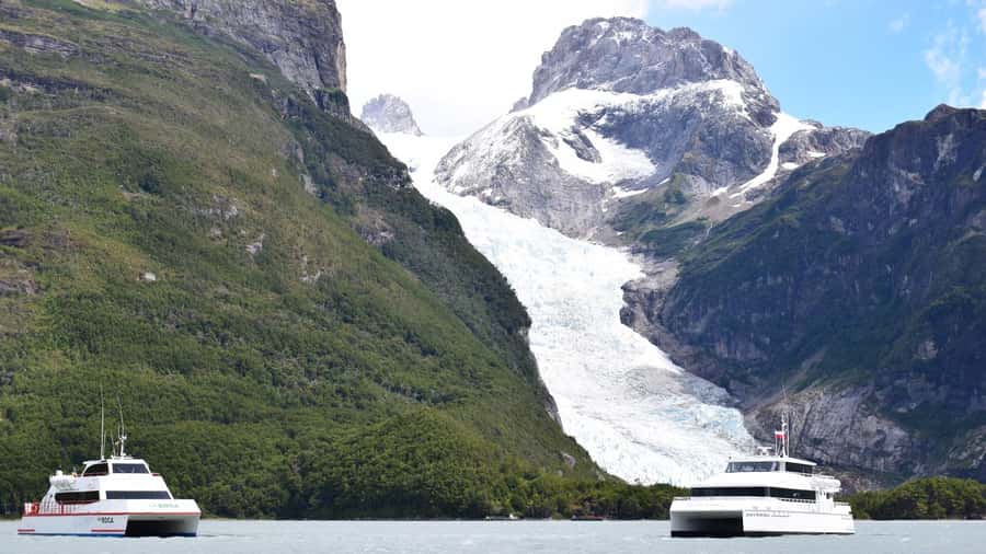 P. Natales: Balmaceda & Serrano Glaciers with Lunch & Whisky - What the $313 price really covers