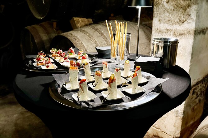 Palma Distillery Tour with 3 Spirits and Gourmet Tapas Tasting - Getting from Palma to Bodegas Suau
