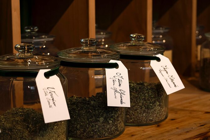 Paris Gin Craft Distillery Tour and Tasting - What happens during the one-hour visit