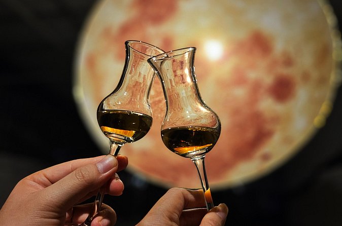 Penang Whisky Tasting Masterclass & Specialty Bar Experience - Learning to build a flavor profile