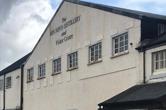 Personalised Whisky Tours - Glenfiddich gives you an easy first stop