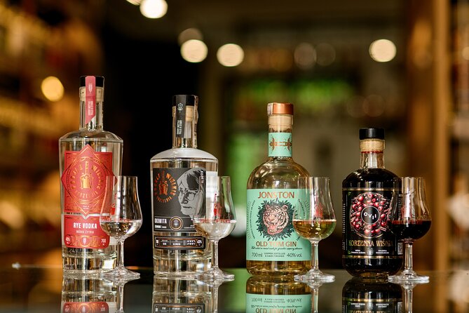 Polish Spirits tasting in Gdańsk Craft Distillery tawern - The tasting board is part of the value