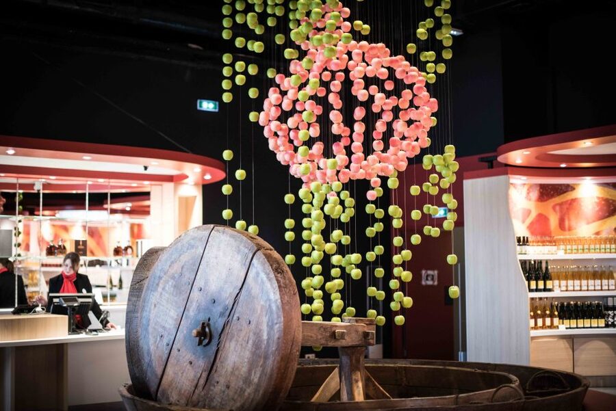 Pont-l'Évêque: DISTILLERIE PERE MAGLOIRE Entry with Tastings - What the interactive route actually covers