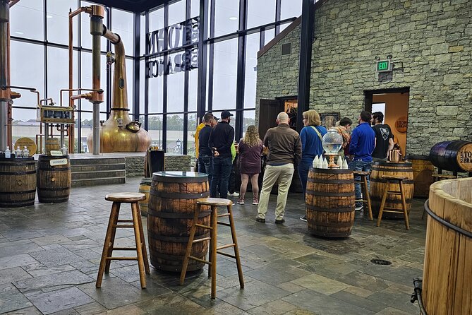 Private Bourbon Trail Transportation Package | Lexington Region - A private bourbon day, not an all-inclusive tour