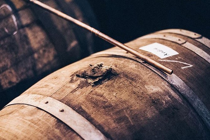 Private Edinburgh Whisky Tour - Distilleries & Tastings - Price, inclusions, and real value