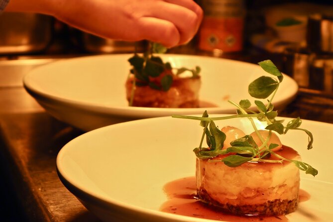 Private Food Tour of Edinburgh with Haggis, Scotch & More - Haggis, neeps, and tatties: the Scottish starting point