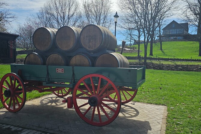 Private Frankfort Bourbon Tour: (Groups of 2-11) Woodford & More - Why a private Frankfort bourbon day works well