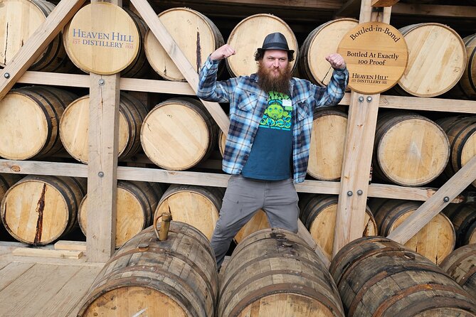 Private Frankfort Bourbon Tour: (Groups of 2-11) Woodford & More - Castle & Key: beautiful grounds with a different tasting menu