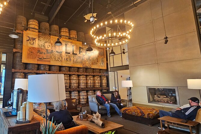 Private Louisville Bourbon Tour (Groups of 2-11) Old-Fo & More - Downtown Louisville choices: history, design, and easy routing