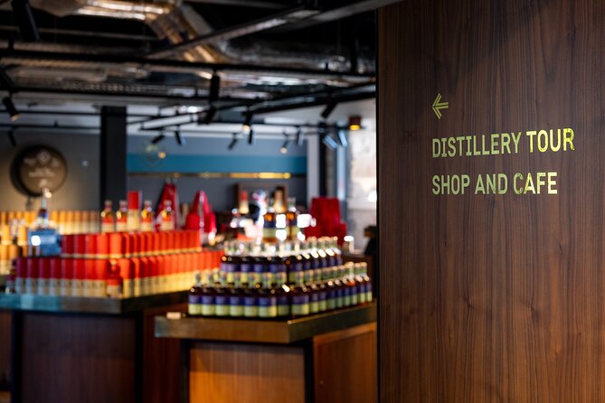 Private Tour of Glasgow Distilleries and a Loch Lomond Cruise - Clydeside at 3 pm: whisky shaped by Glasgow