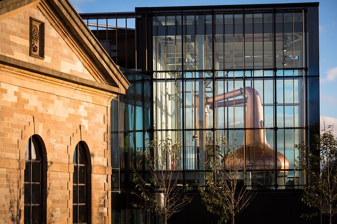 Private Tour of Glasgow Distilleries and a Loch Lomond Cruise - The best guides and small touches