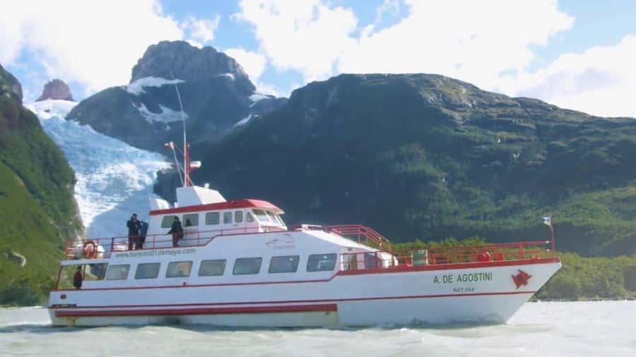 Puero Natales: Glacier Tour with Lunch & Whiskey Aperitif - Balmaceda Glacier from the boat
