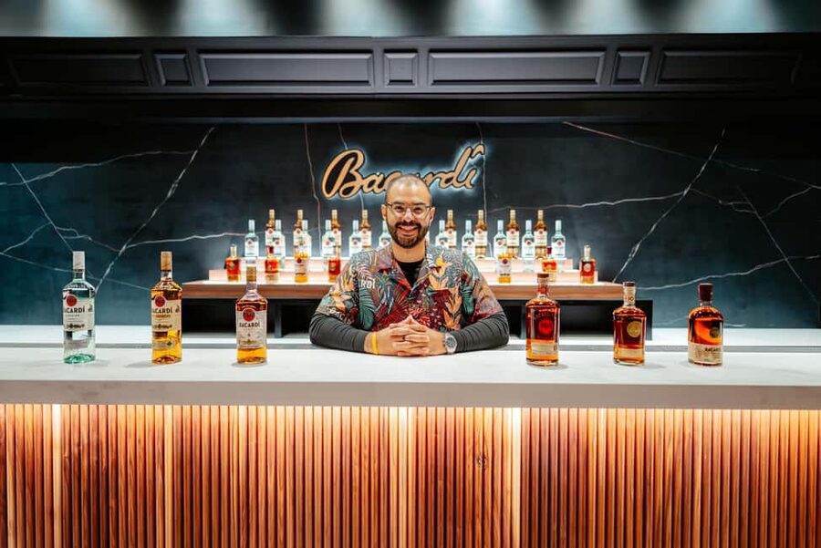 San Juan: Casa Bacardi Distillery Tour - Choose the Rum Tasting Tour to learn how flavor works