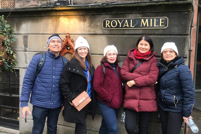 Scotch Tour Edinburgh with a Local Expert: Private & 100% Personalized - Small pubs in Old Town and New Town