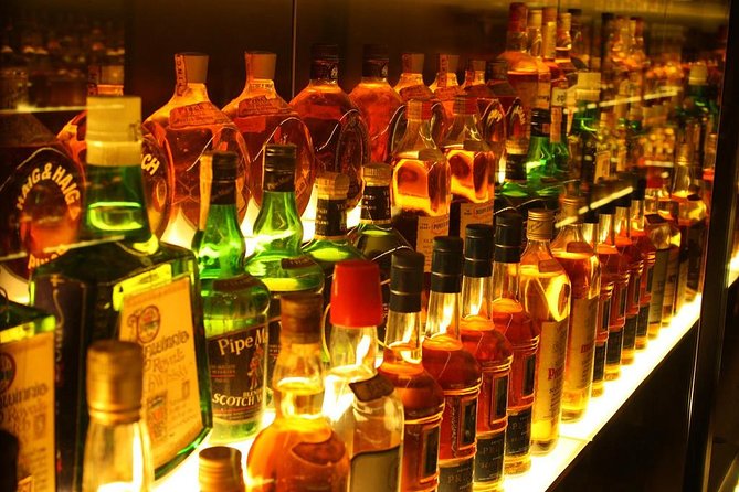 Scotch Tour Edinburgh with a Local Expert: Private & 100% Personalized - Starting near Harvey Nichols