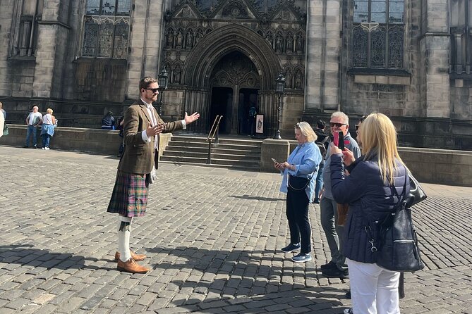 ScotchandScran OldTown Tour, Whisky Tasting, Scottish Charcuterie - Grassmarket, pubs, prisons, and old Edinburgh drama