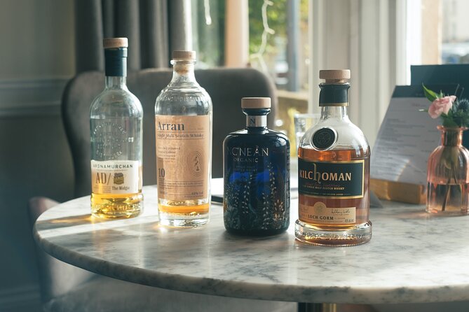 Scottish Whisky Tasting - Meeting the guide and getting started