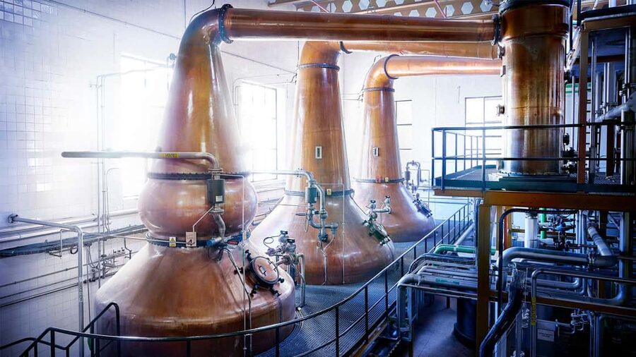 Segovia: Guided tour of the DYC Distillery with whiskey tasting - Why DYC makes a worthwhile Segovia side trip