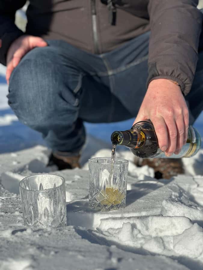 Shackleton Glacier Whiskey Endurance Flight - 50mins - Taking off over the Franz Josef Glacier