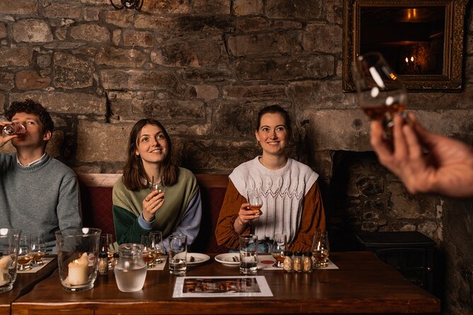 Small Group Edinburgh Whisky Tour and Tasting - Four regional drams, four different directions