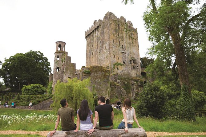 (Small Group) Shore Tour from Cork: Blarney Castle & Jameson Distillery - Blarney Woollen Mills and a practical shopping break