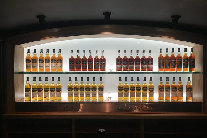 Stirling Castle, Loch Lomond Walk & Whisky Distillery Tour from Glasgow - What the minibus changes