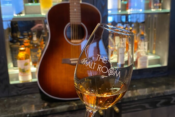 The Malt Room Whisky Gigs - Why the small group matters