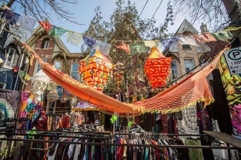 Toronto: Distillery & Old Town Private Walking Tour - Key points to know before you book