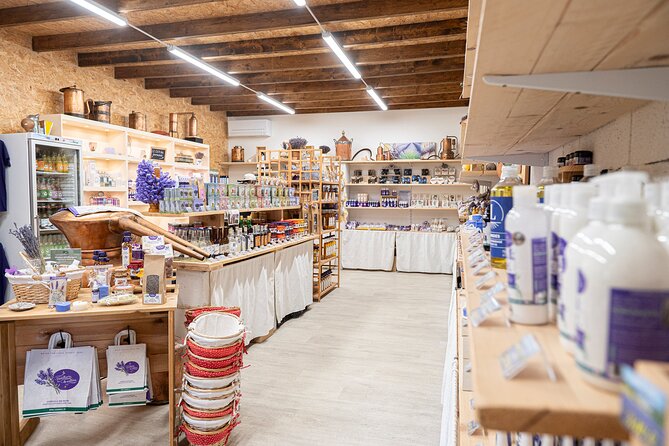 Tour Guide of an Essential Oil Distillery in the Drôme - The museum and restored stills add real substance