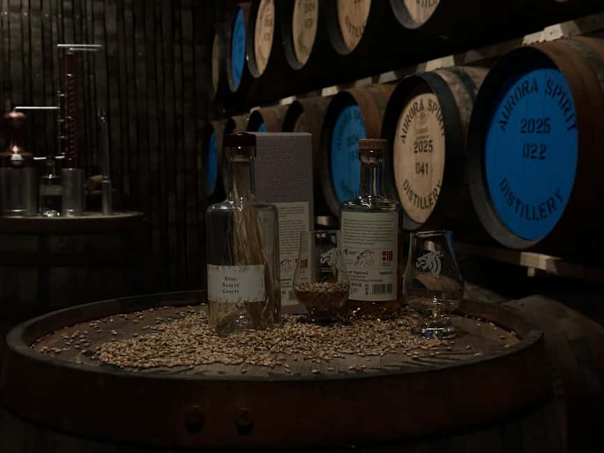 Tromsø: Local Whisky Tasting Experience - What happens during the one-hour tasting