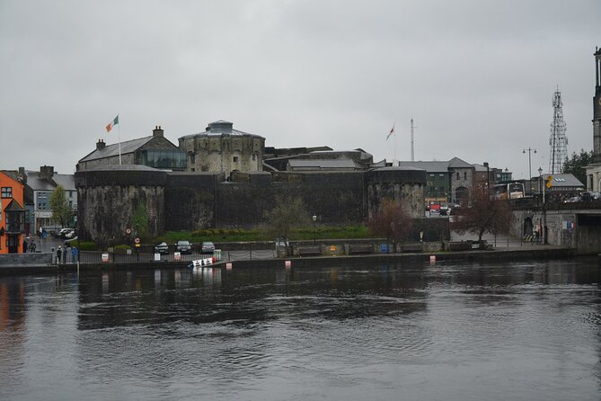 Tullamore Distillery, Athlone and Clonmacnoise from Galway - Clonmacnoise and the final historic stop