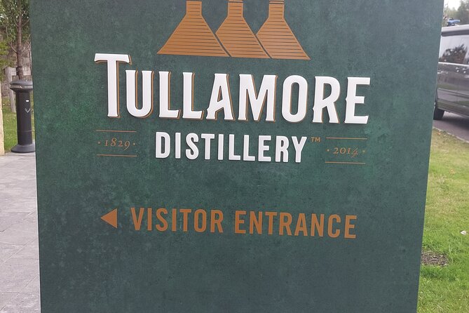 Tullamore Distillery, Athlone and Clonmacnoise from Galway - Tullamore D.E.W. and the Irish coffee opening