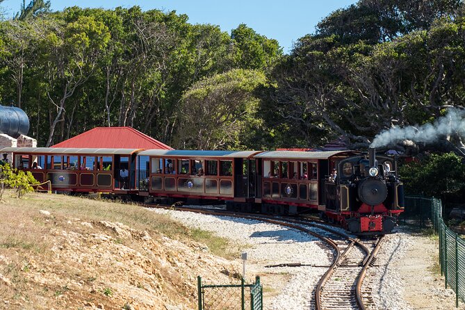 Victorian Steam (Long) Railway Journey+Great House & Distillery - Who will enjoy this most
