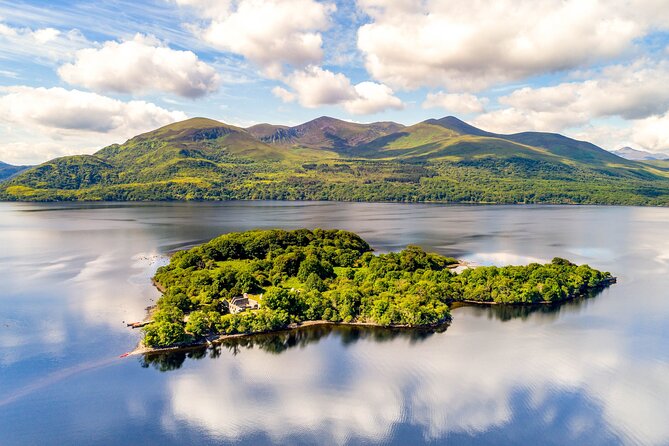 Whiskey & Wonders in Killarney - The whiskey flight and Irish food pairing
