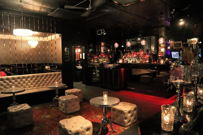 Whisky Bars & Gin Joints: Melbourne Walking Tour - Boilermaker House explains the whisky and beer pairing