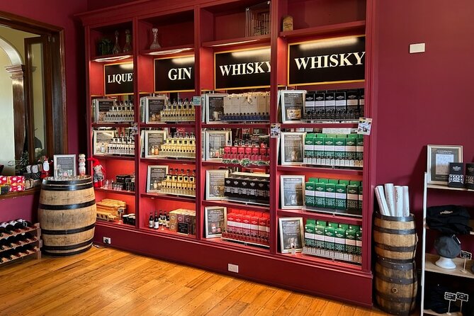 Wine, Gin & Whisky Tour - Hobart & SE Tasmania - Pooley Wines adds a second wine region