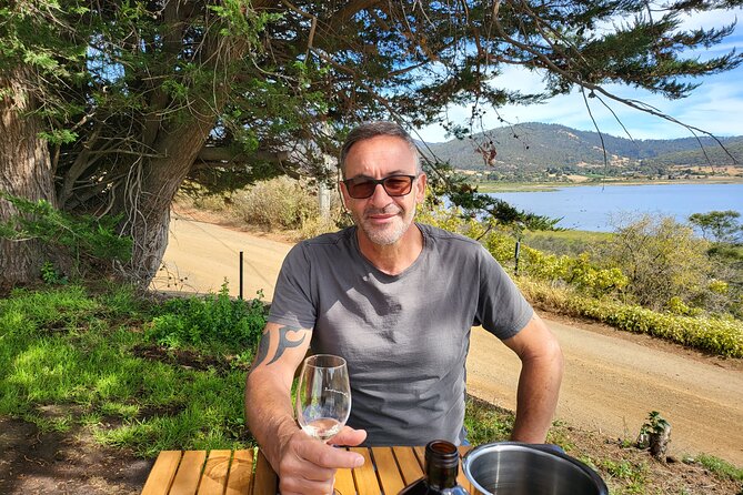 Wine, Gin & Whisky Tour - Hobart & SE Tasmania - Price, group size, and what you receive
