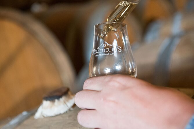 Workshop in Rozelieures Assemble your Whiskey - How the small group affects the visit