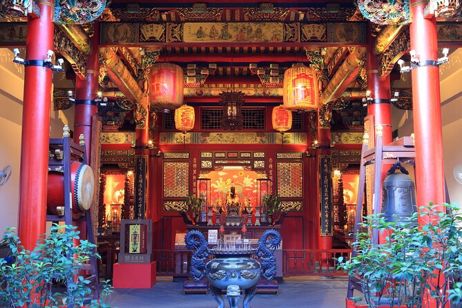 Yilan 1-Day Private Tour to Kavalan Whisky & Cultural Gems - Meihua Lake for a quiet final stop